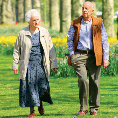 elderly main